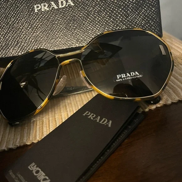 Prada NIB Oversized Sunglasses PRADA EYEWEAR PR 17WS BLACK SUNGLASSES NIB | eBay main image 4